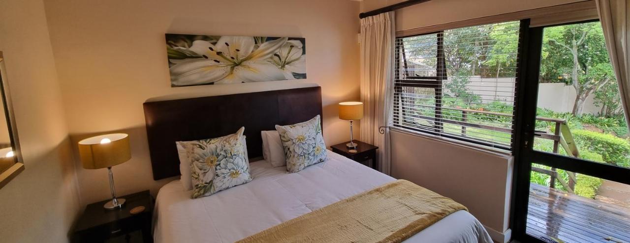 Somerzicht Guest House Somerset West Exterior photo